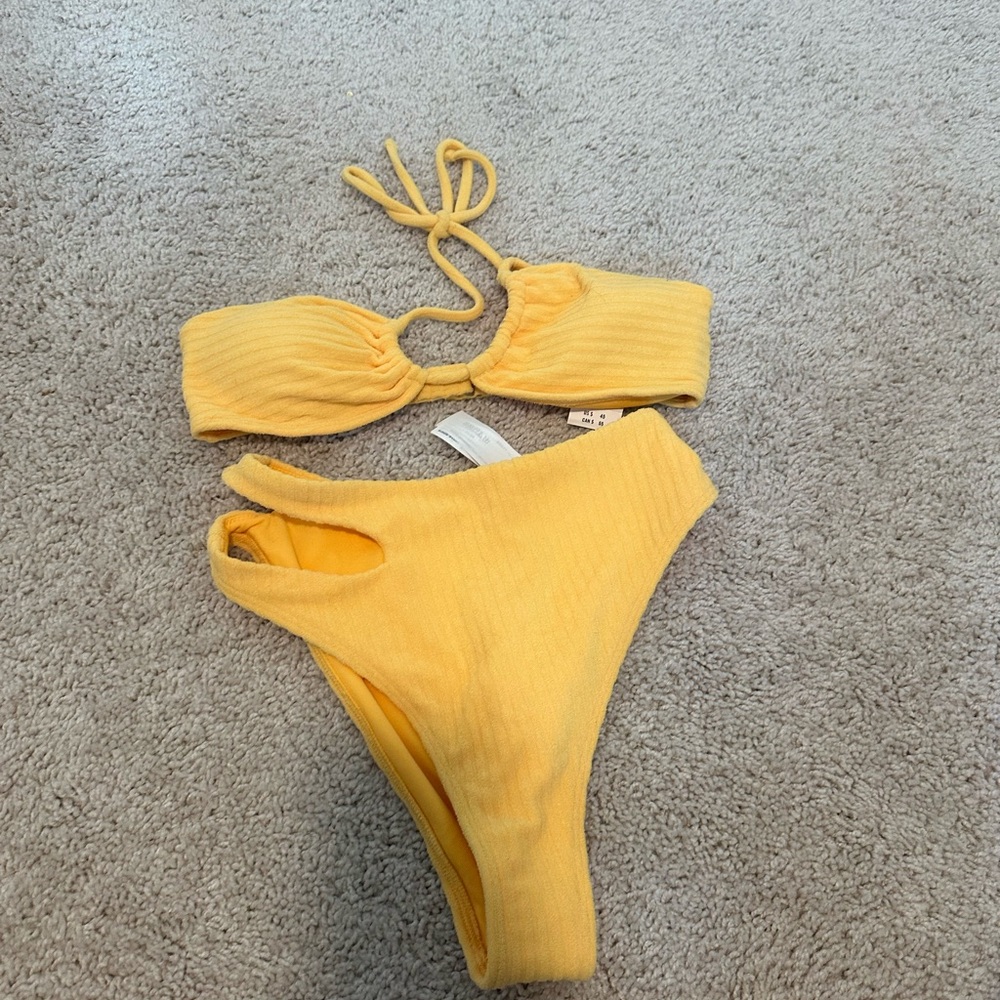 Abercrombie & Fitch Yellow Bikini Set with Cover Up